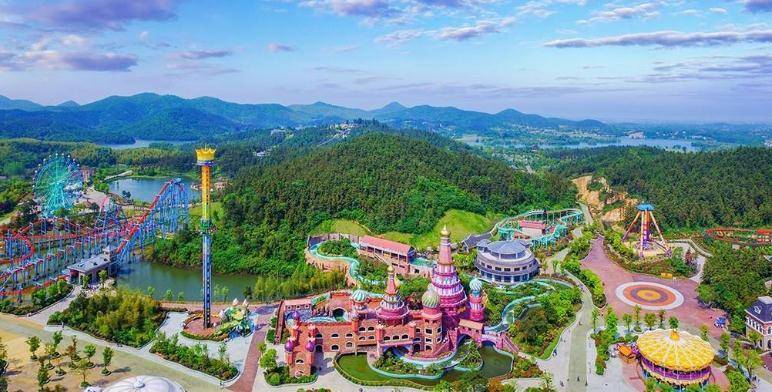 南京一景区被称为富豪乐园，门票260