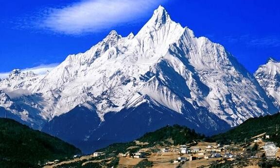梅里雪山游玩攻略。梅里雪山门票价格最佳拍摄点