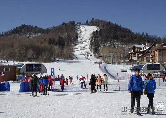 长白山滑雪攻略（长白山滑雪场介绍+开放时间+住宿攻略+门票价格+交通攻略）