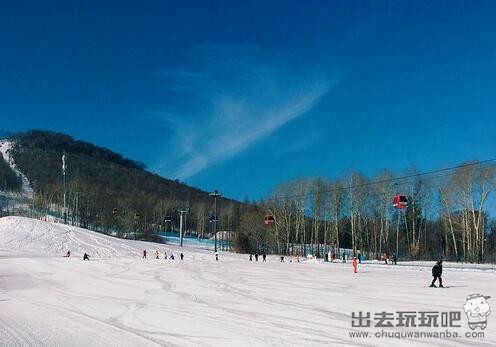 长白山滑雪攻略（长白山滑雪场介绍+开放时间+住宿攻略+门票价格+交通攻略）