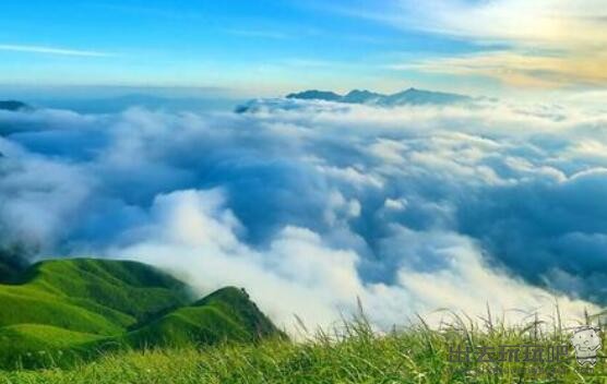 武功山好玩吗？武功山什么季节去最好？武功山爬上去要多久？武功山攻略