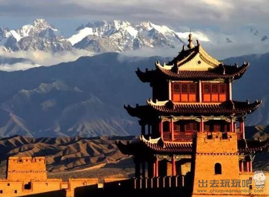 嘉峪关旅游攻略自助游，感受中国古代城楼的雄伟壮观！