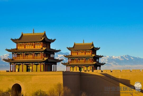 嘉峪关旅游攻略自助游，感受中国古代城楼的雄伟壮观！
