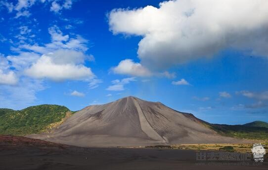 亚苏尔火山在哪里？有哪些游玩项目？最全瓦努阿图旅游攻略指南送给你！