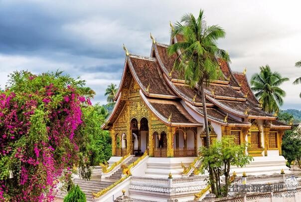 老挝琅勃拉邦旅游攻略，带你走进老挝这个国度体验不一样的异域风情