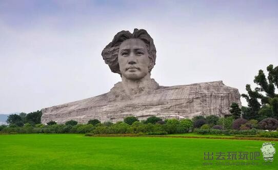 橘子洲好玩吗？在哪里？橘子洲旅游攻略（橘子洲门票价格）