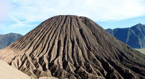布罗莫火山旅游攻略（布罗莫火山行李+交通+住宿+吃饭+最新门票价格）