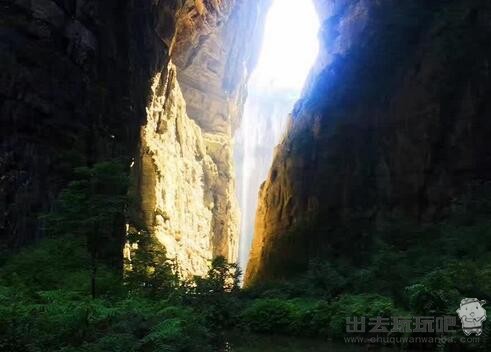 武隆天生三桥风景区在哪里？武隆天生三桥风景区门票价格