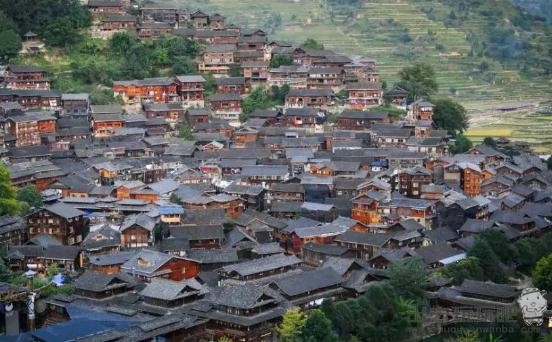 贵州黔东南雷山西江千户苗寨一日游旅游攻略