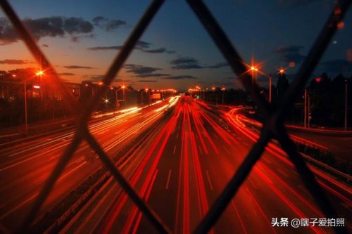 单反相机没有三脚架如何拍夜景