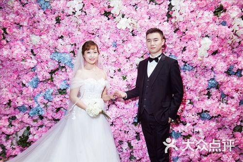 上海巴黎婚纱怎么样-保定巴黎婚纱怎么样