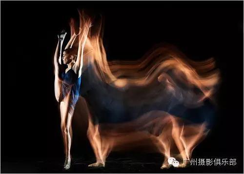 d700如何设置后帘同步-d700如何设置间隔