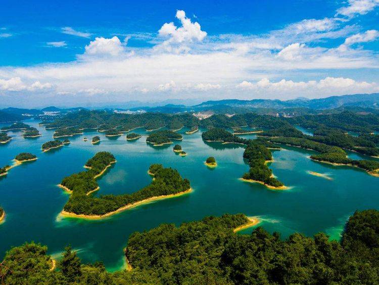 浙江千岛湖景区介绍，被誉为天下第一秀水