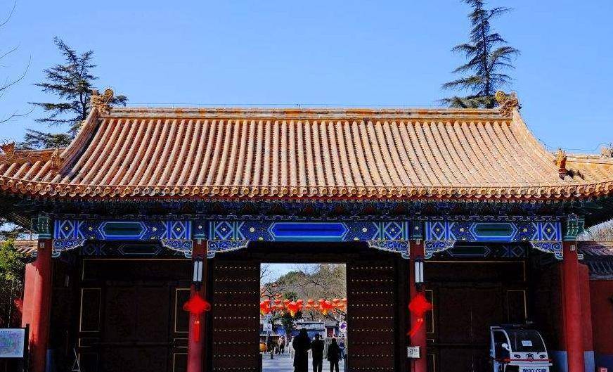 北京景山公园门票两元，北京中轴线历史建筑尽收眼底