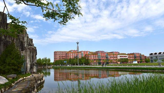 西安公园“走红”，风景优美如诗如画，门票全免