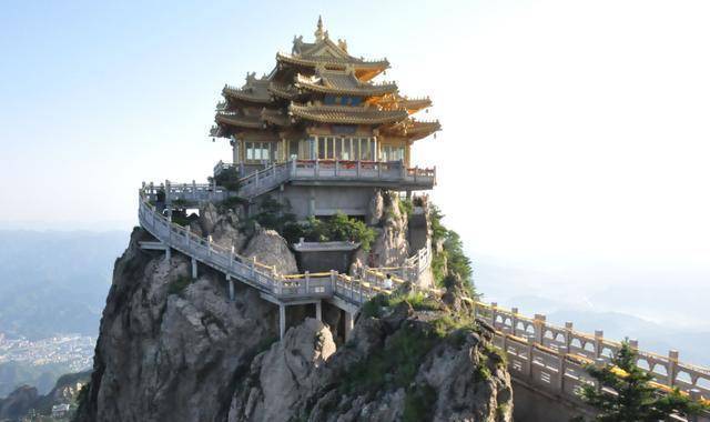 河南老君山只要一块钱的午餐，你怎么看？