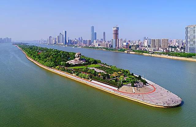 长沙不仅是一座网红城市，也是一座2000年历史的古城