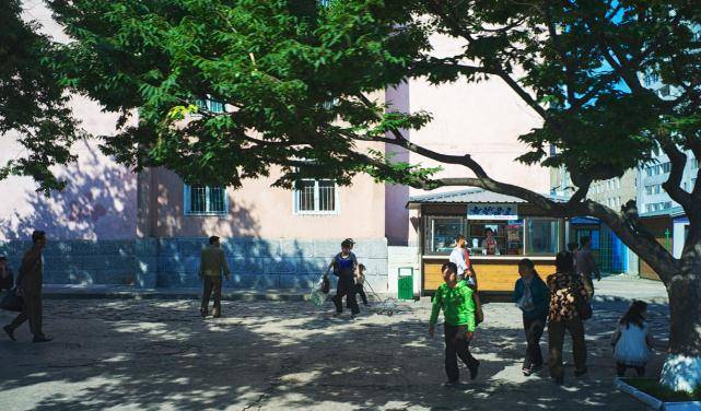 朝鲜的平壤街头，游客所见所闻