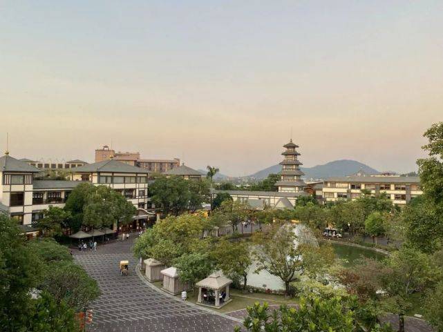 提交广东地道日式温泉穿和服住日式汤屋