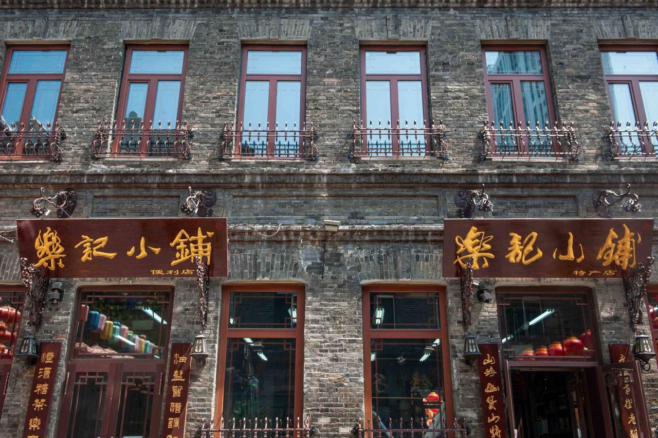 浓郁的混血风情，哈尔滨老道外超适合拍照的网红街道
