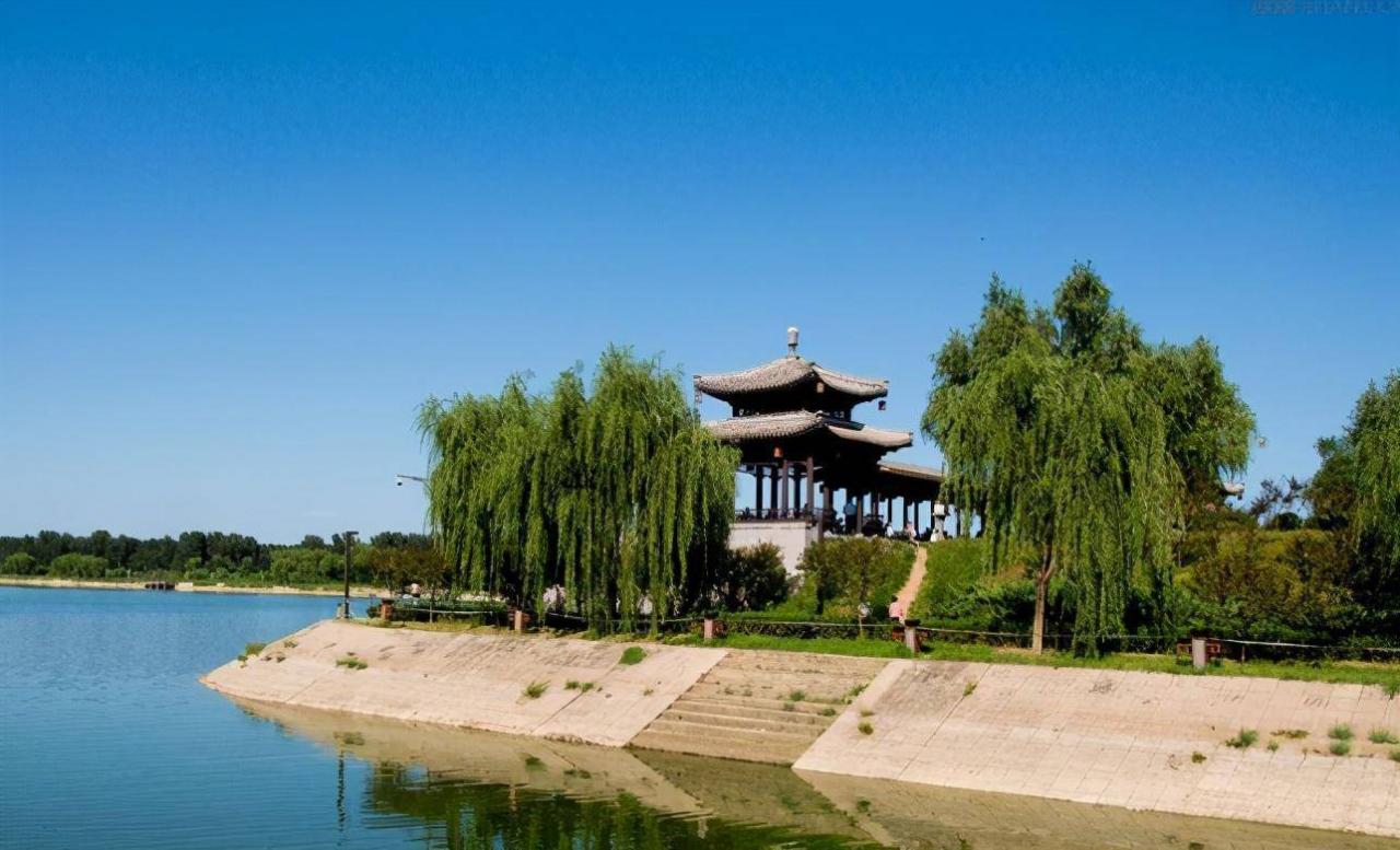 北京一大型公园走红，成通州新地标