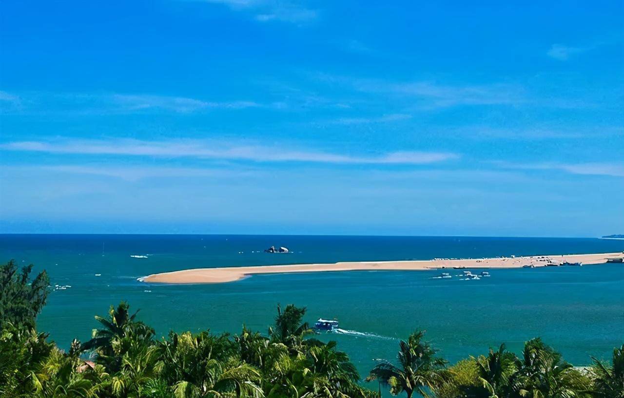 琼海市旅游攻略介绍，琼海山清水秀自然资源丰富