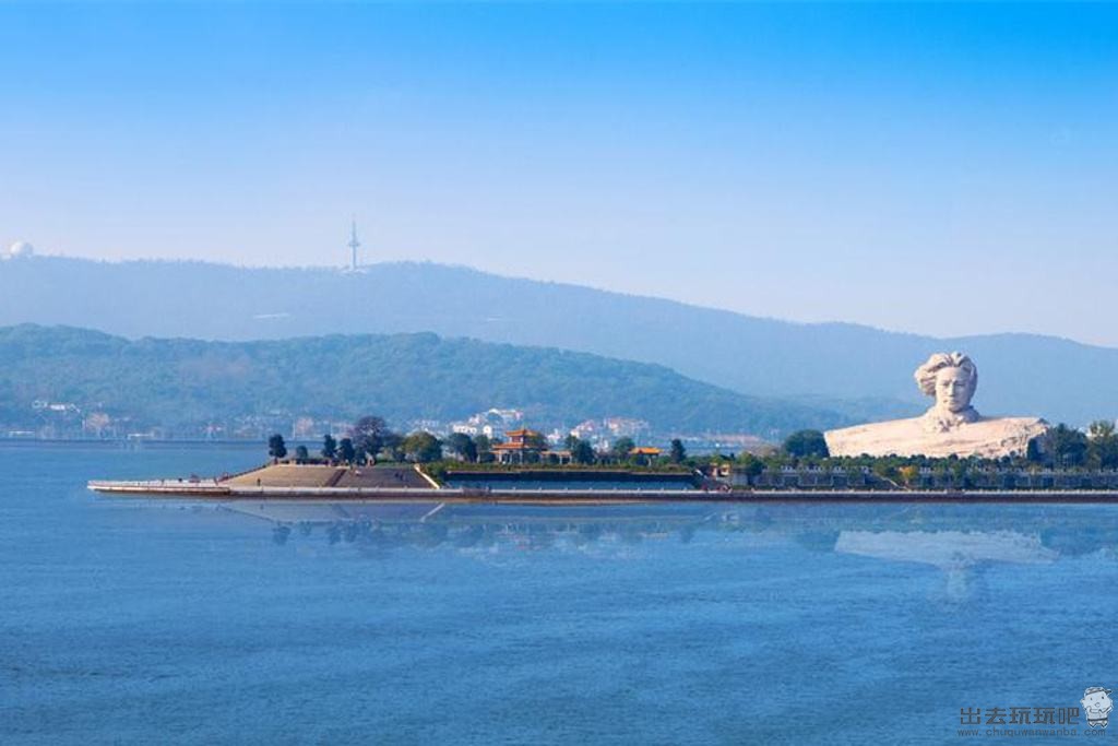 长沙有哪些好玩的地方？一起看看长沙旅游景点推荐_长沙必去的10个景点，答案在这里！