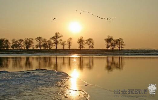想知道东北旅游必去景点都有哪些吗？东北最值得去的旅游景点都在这里，让你不虚此行！