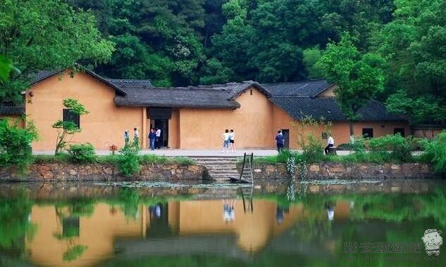 湖南旅游景点有哪些好玩的地方？湖南旅游景点排名前十名单为你详细解读！