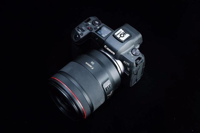 佳能定焦50mm如何使用？佳能50mm定焦镜头1.2