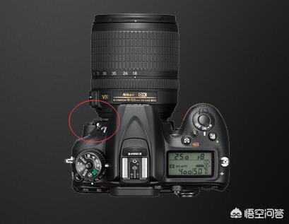尼康d5300怎么换镜头？尼康d5300怎么把镜头调整到屏幕
