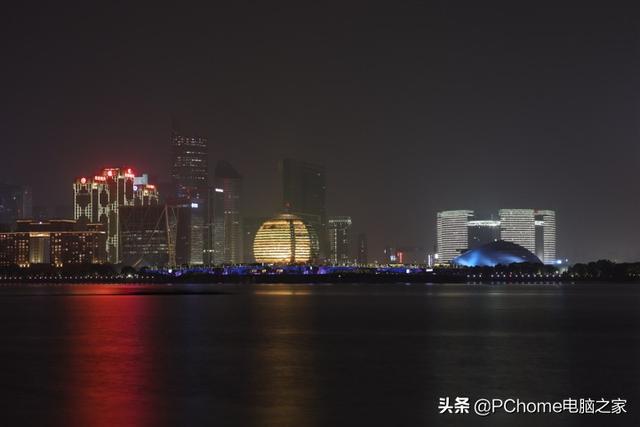 佳能200d怎么传原照片-佳能200D怎么使用