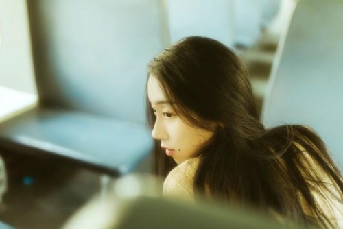 人像照片模糊怎么处理-ps如何修复模糊人像照片