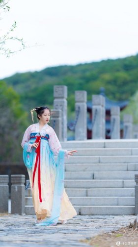 适马85mm 1.4适用什么相机