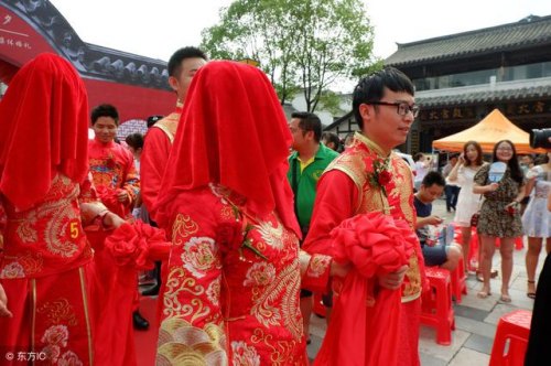 关于结婚怎么梳头-关于结婚梳头的童谣