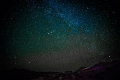 单反相机怎么拍灯光夜景-单反相机拍夜景灯光怎么设置