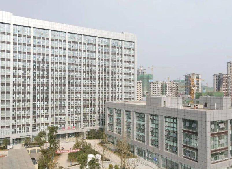南充三甲医院扩建，新院区耗资1.6亿，预计上半年完工