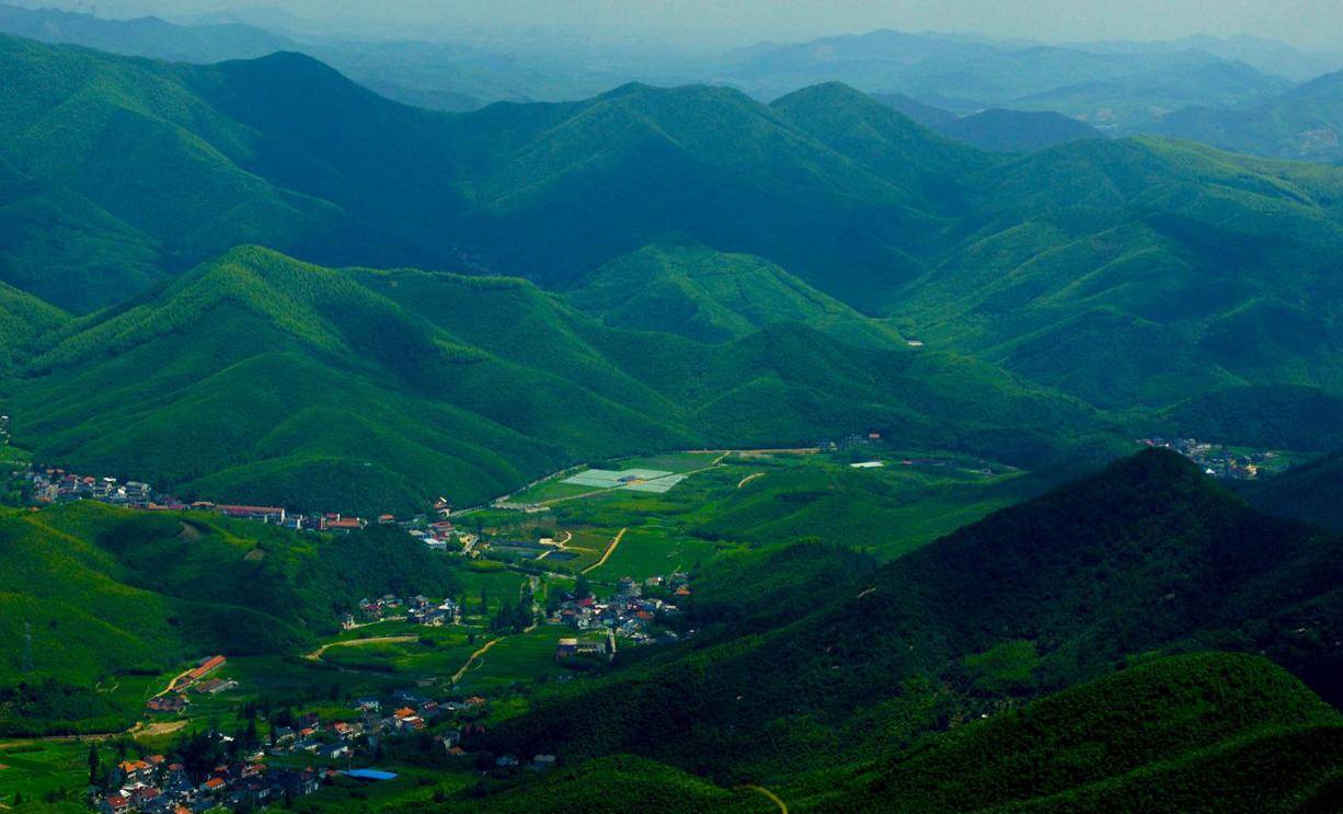 湖州莫干山镇游玩介绍,莫干山镇旅游欢迎你