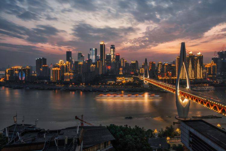 重庆黄桷盘龙立交桥，导航都崩溃的立交桥