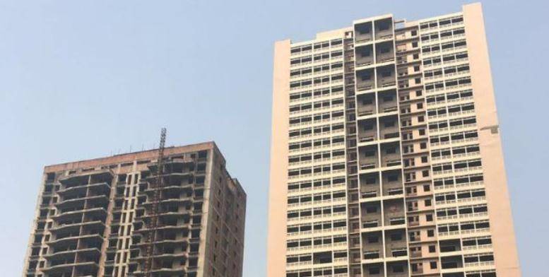 重庆遗弃20多年的烂尾楼，改名为香樟湖樾，重新开工