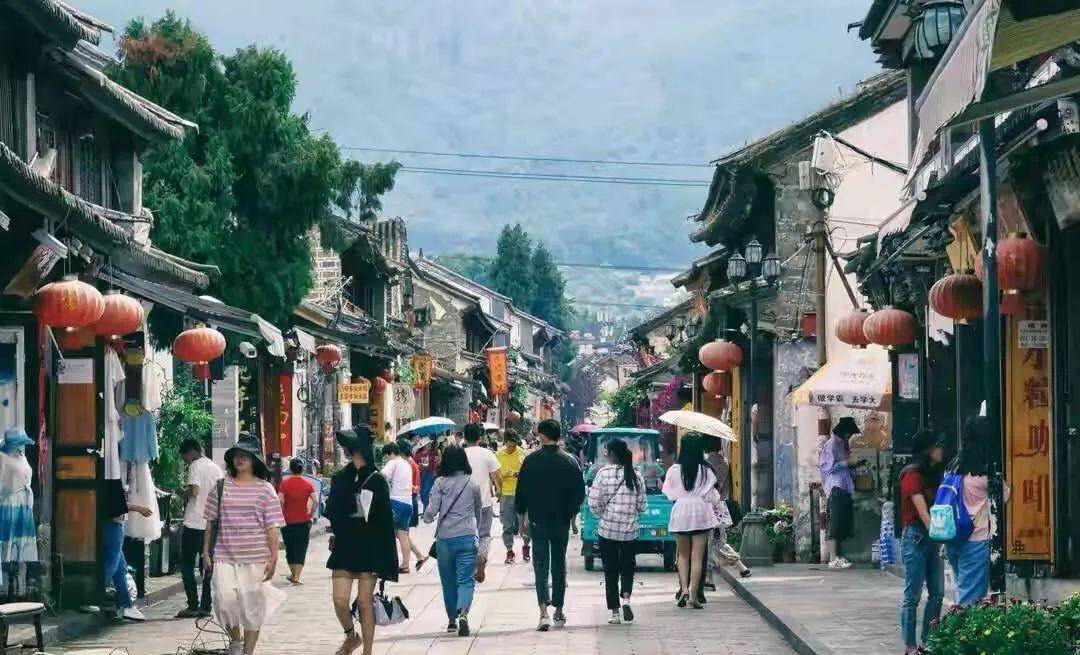 大理旅游业高度发达，却面临着人口流失的窘境
