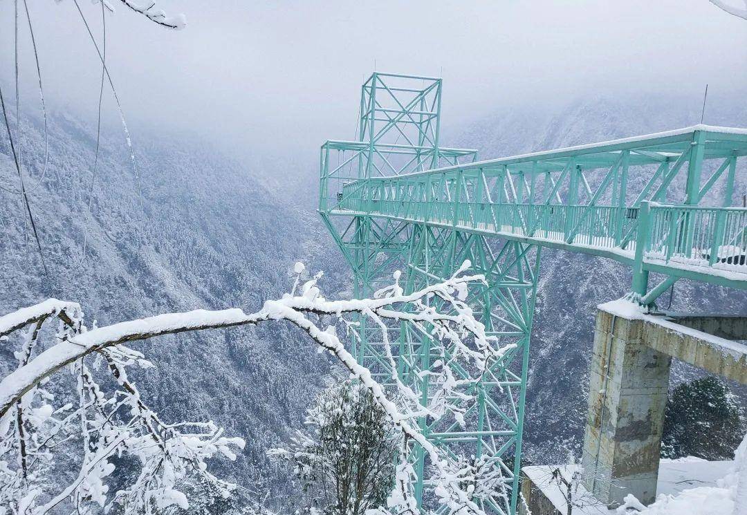 成都周边玩雪好去处，成都来回只需1个半小时车程