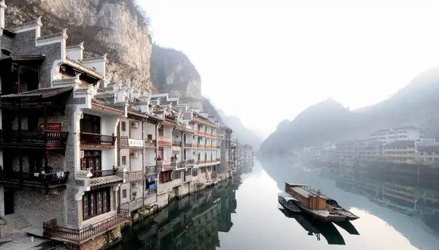 贵州镇远古镇游玩介绍，山地贴崖建筑文化博物馆