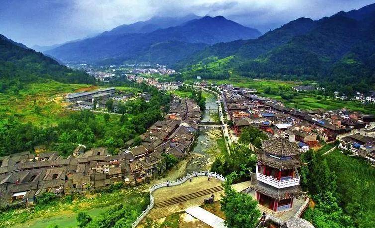青木川古镇游玩介绍，被吐槽：太商业化了风景还行