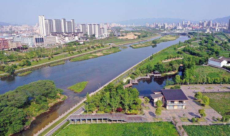 广东宜居城市推荐阳江，依山傍海空气清新 房价低